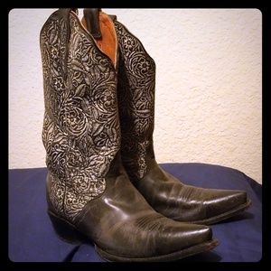 Nocona cowboy boots